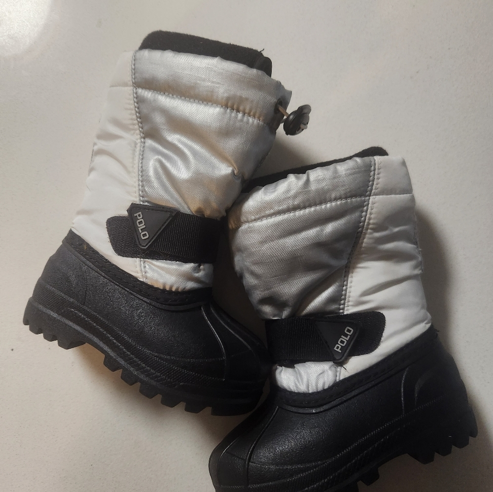 Polo by RL snow boots size 4